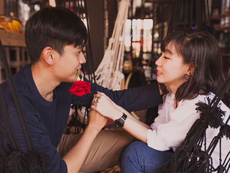 triết lý tình yêu trong đời sống cá nhân và xây dựng mối quan hệ